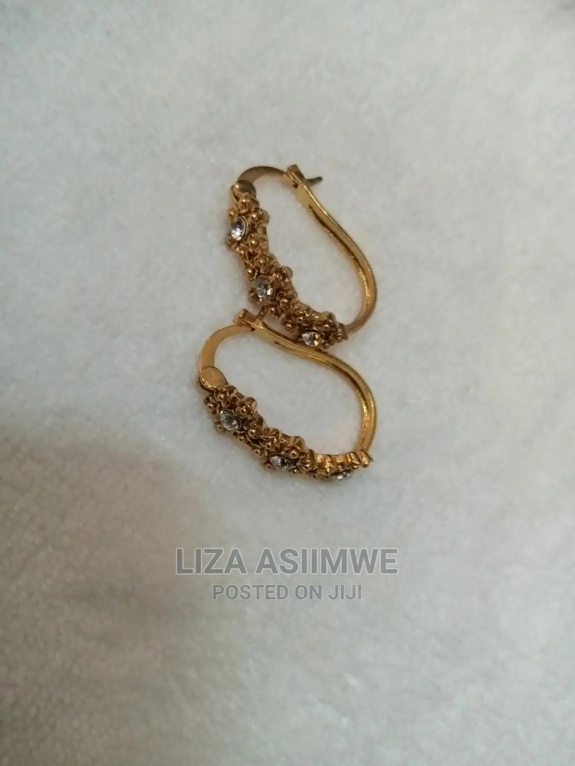 Genuine and Quality Lady Earrings