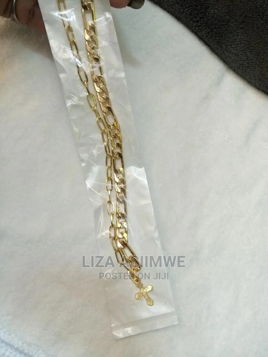 Genuine and Quality Stainless Cross Chain