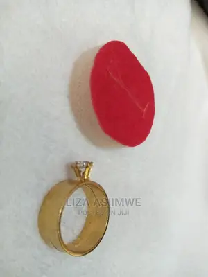 Genuine And Quality Engagement And Wedding Rings