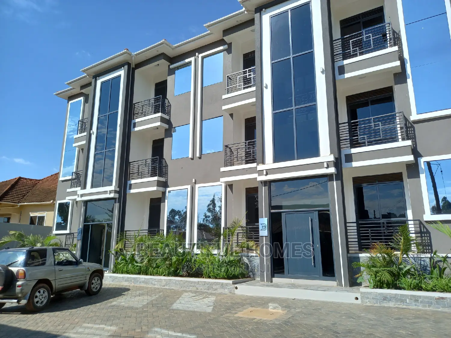 Furnished 2bdrm Apartment in Kisaasi, Kampala for Sale