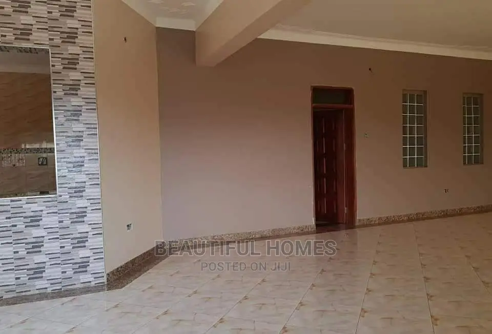Furnished 2bdrm Apartment in Kisaasi, Kampala for Sale