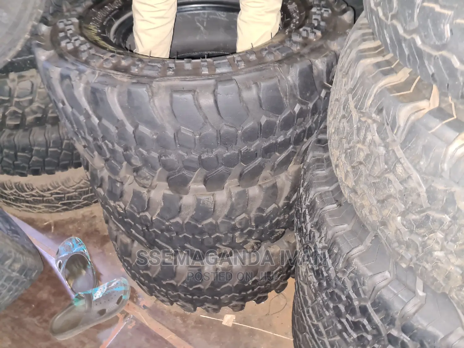 Second Hand Tires in Different Sizes