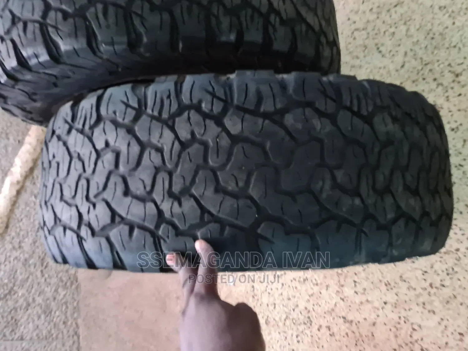 Second Hand Tires in Different Sizes