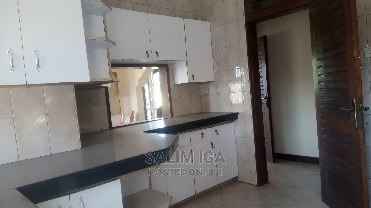 4bdrm Duplex in Kololo Property, Kampala for Rent
