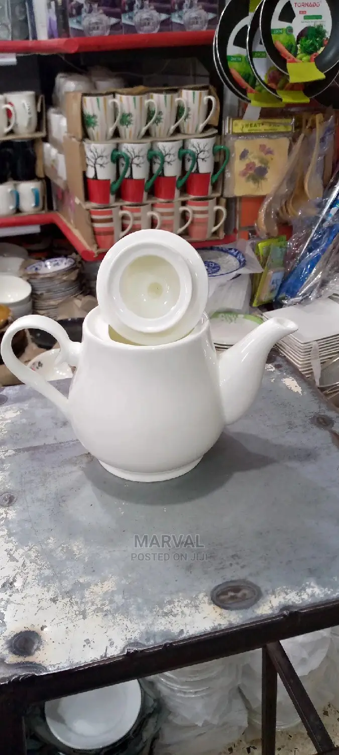 White Portable Tea Pot