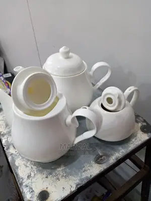 White Portable Tea Pot