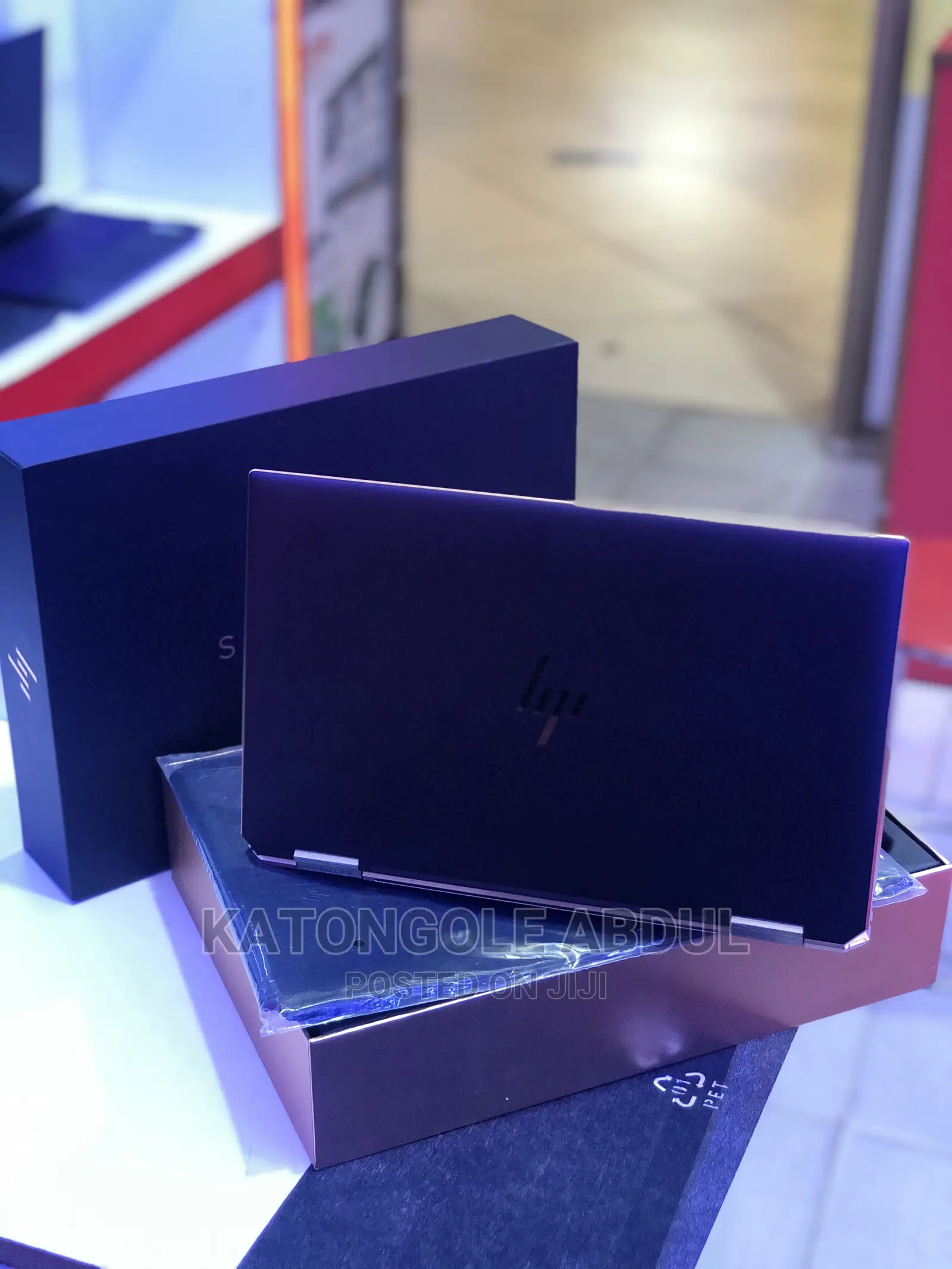 New Laptop HP Spectre 16GB Intel Core I7 SSD 2T