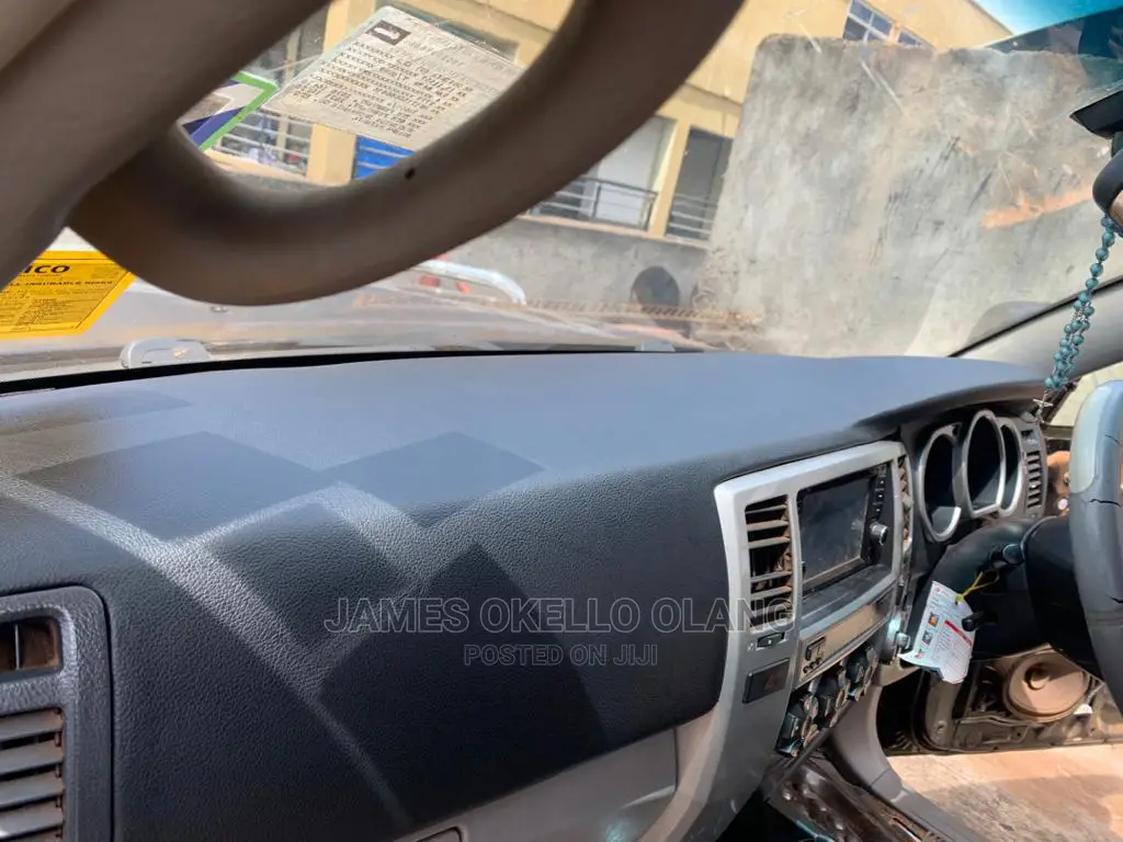 Toyota Surf Dashboard Repair