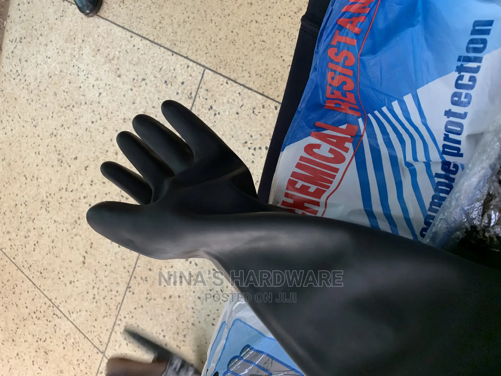 Cleaning Gloves/ Chemical Resistant Gloves