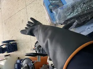 Cleaning Gloves/ Chemical Resistant Gloves