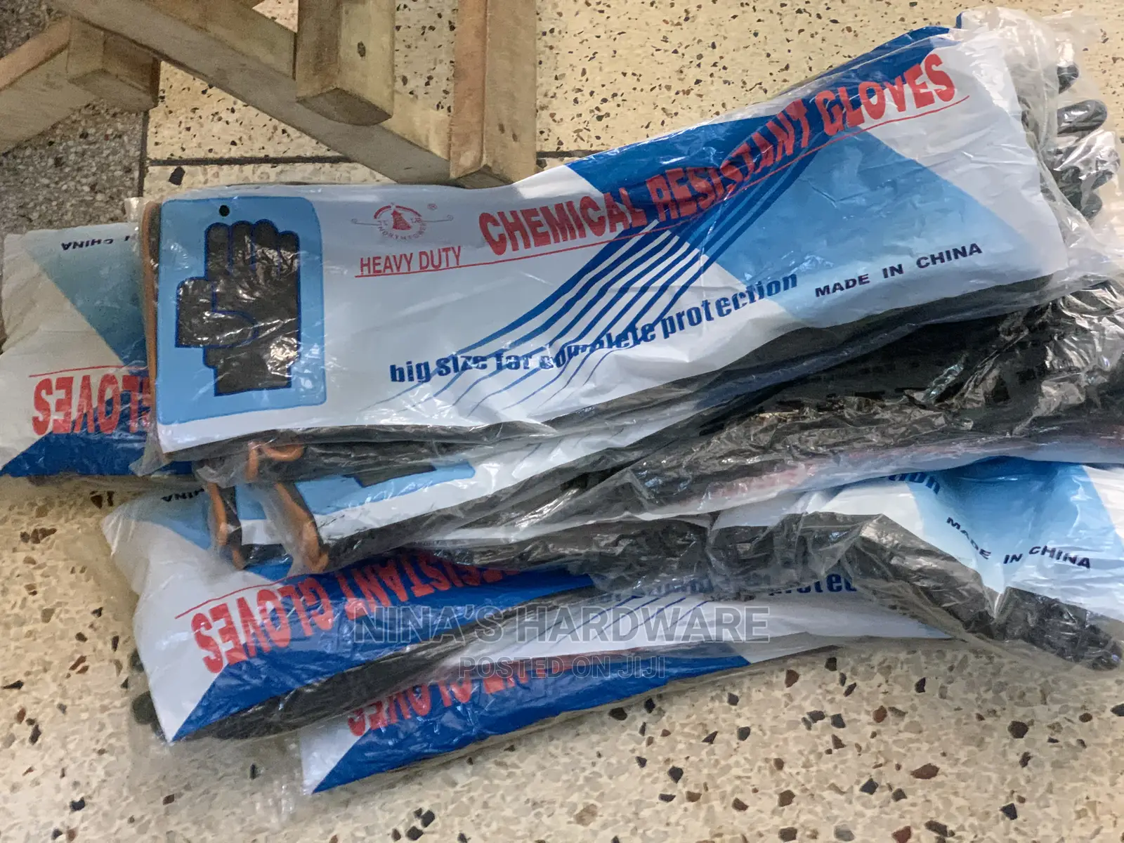 Cleaning Gloves/ Chemical Resistant Gloves