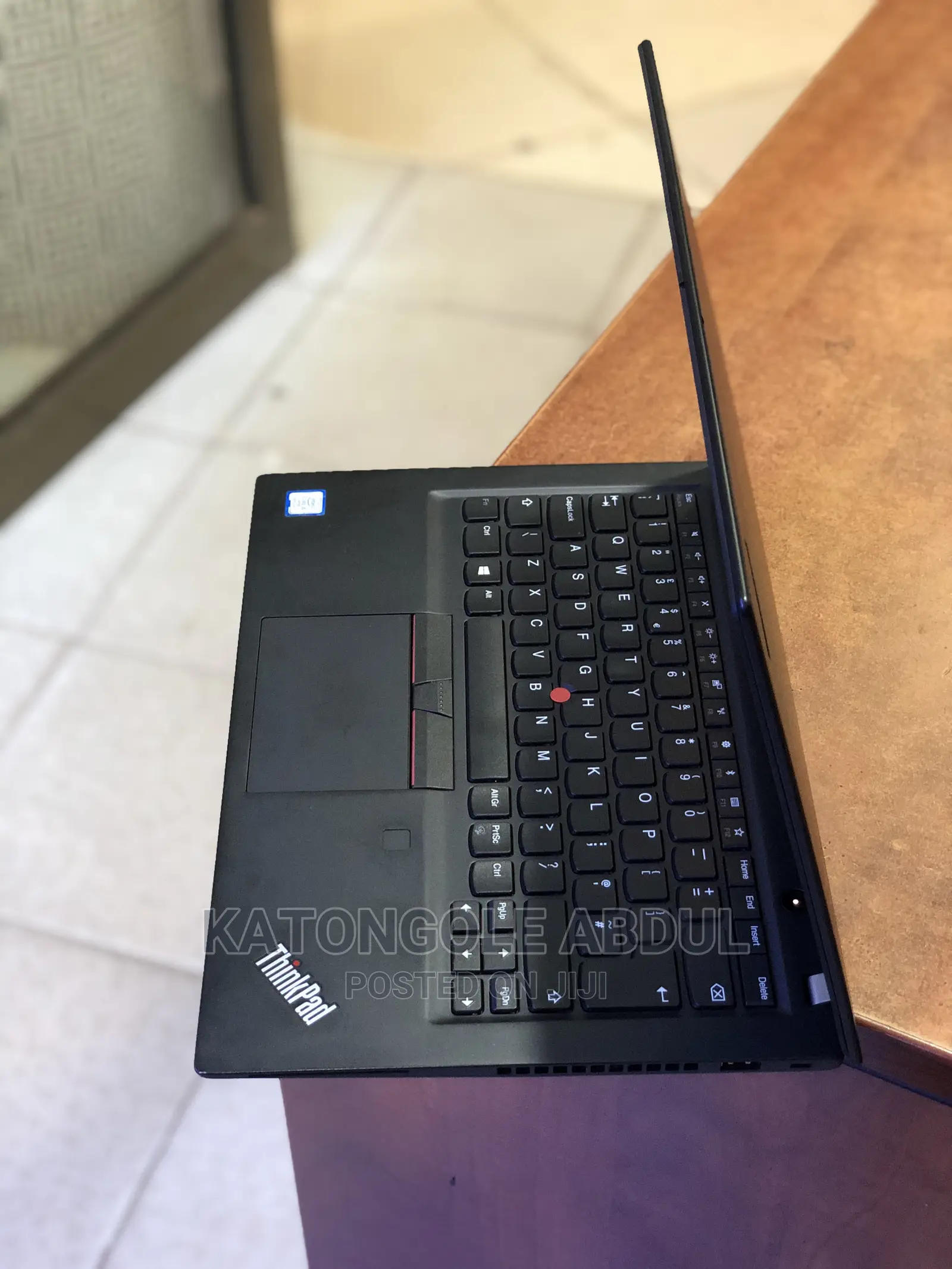 New Laptop Lenovo Thinkpad T490s 8GB Intel Core I5 SSD 512GB
