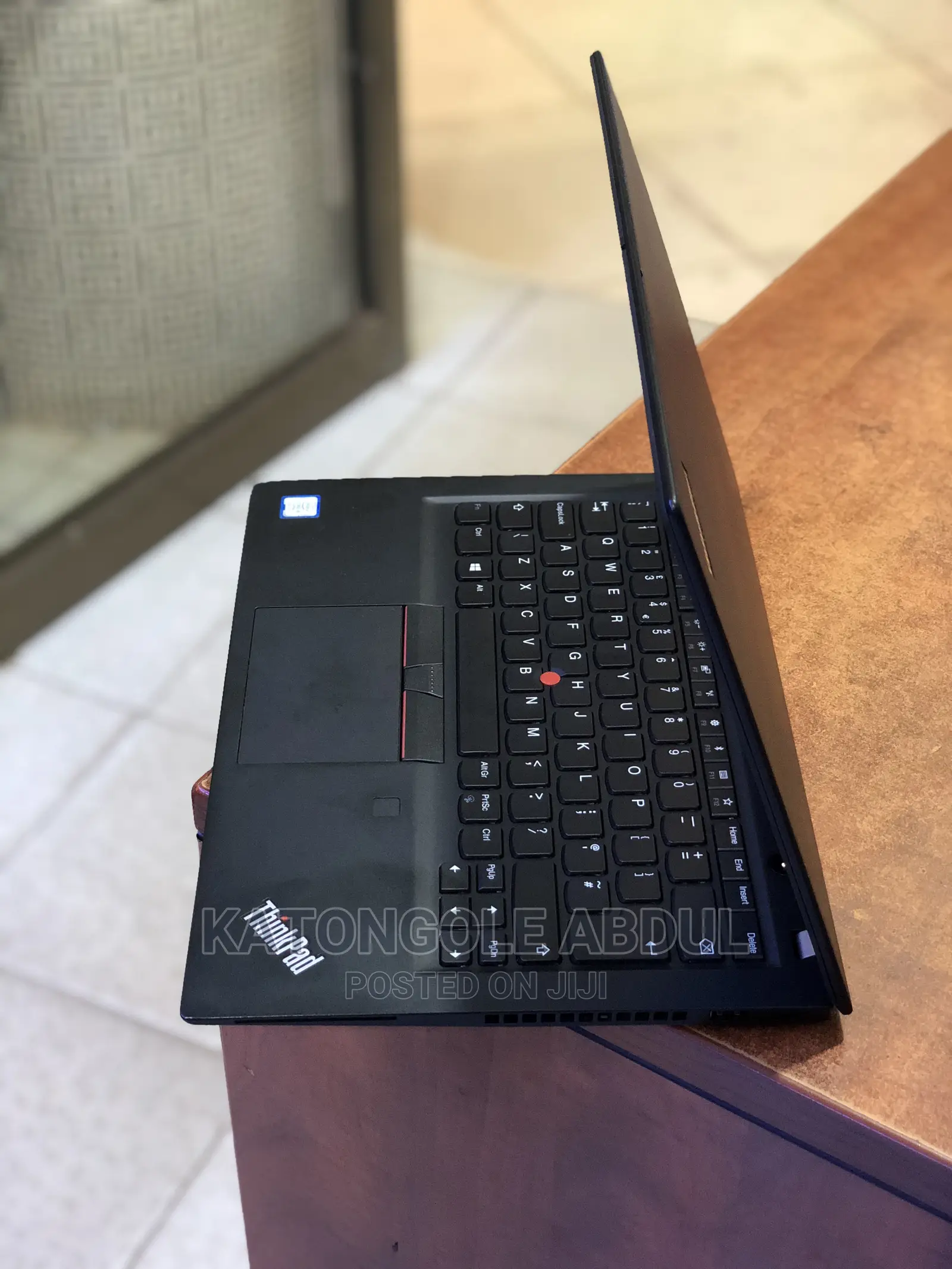 New Laptop Lenovo Thinkpad T490s 8GB Intel Core I5 SSD 512GB