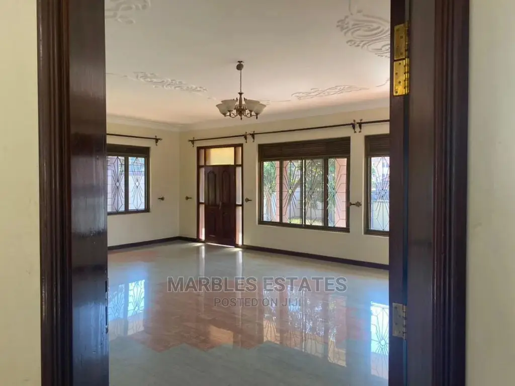 5bdrm House in Naguru, Kampala for Sale