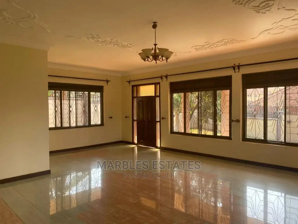 5bdrm House in Naguru, Kampala for Sale