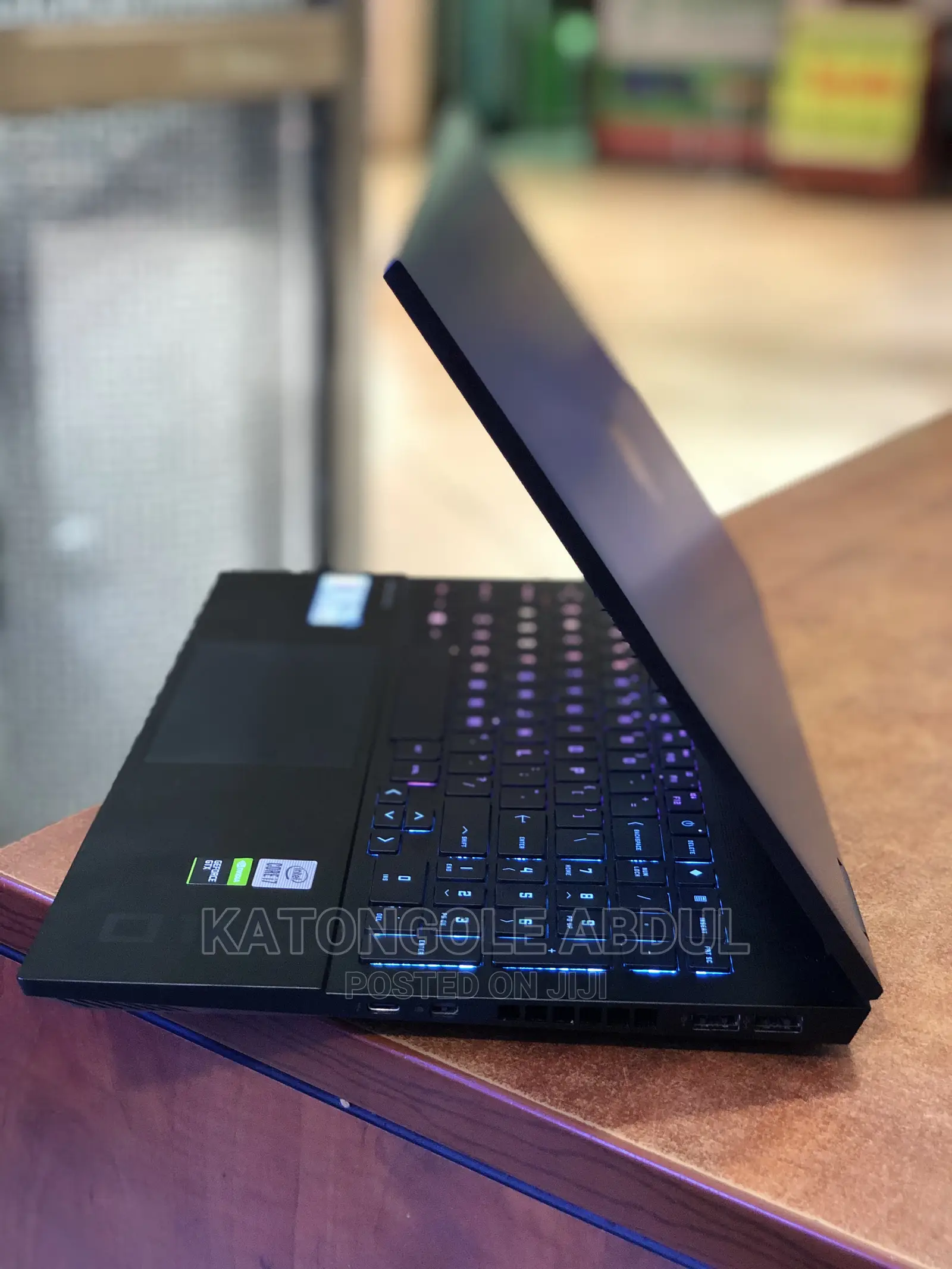 New Laptop HP Omen 15 16GB Intel Core I7 SSD 1T