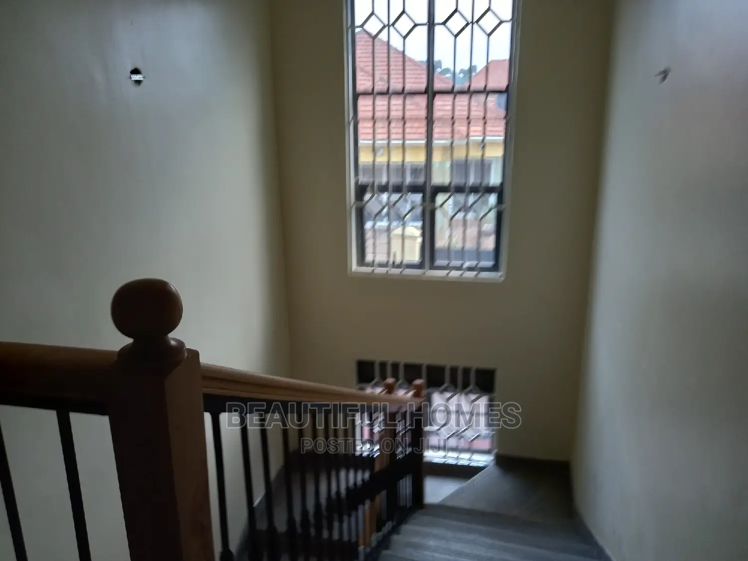 Furnished 4bdrm House in Kira Tarmack, Kampala for Sale
