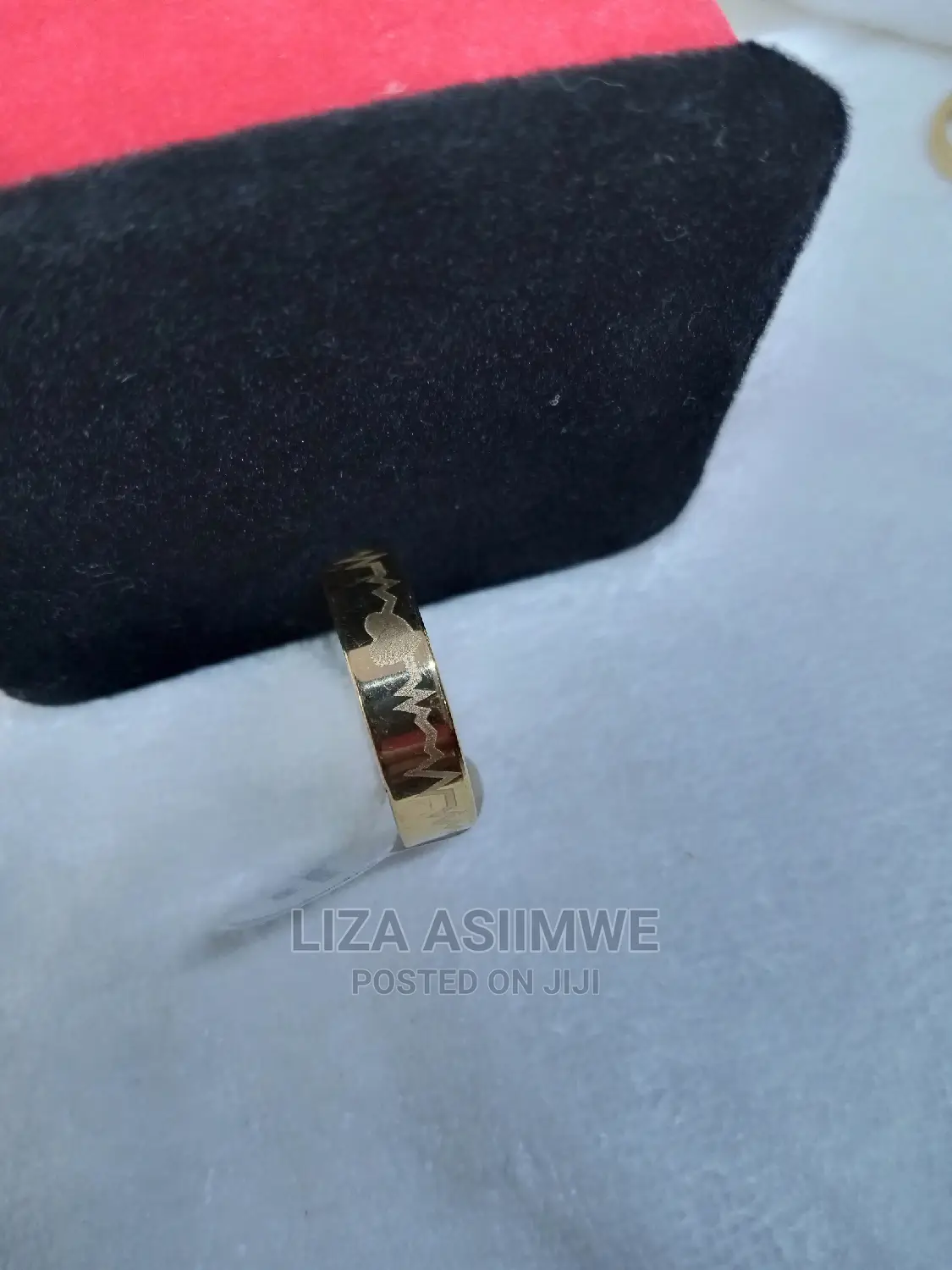 Quality and Unique Heartbeat Rings