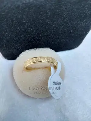 Genuine and Unique Wedding Rings Available