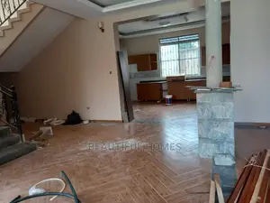 Furnished 6bdrm Mansion in Kira for Sale