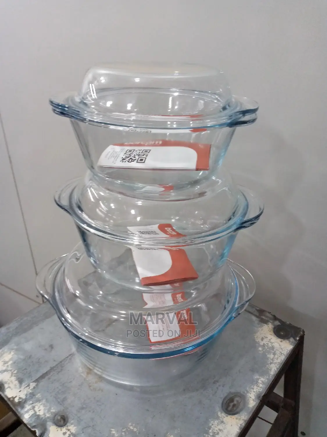 Bakery Bowls Set With Covers