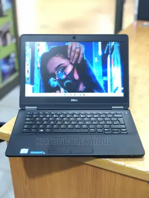 Photo - Laptop Dell Latitude 7280 8GB Intel Core I7 SSD 256GB