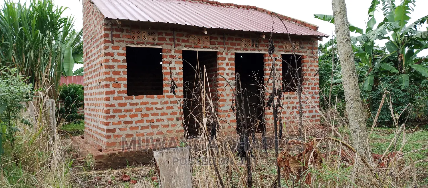 2.5acres Is for Sale in Zirobwe