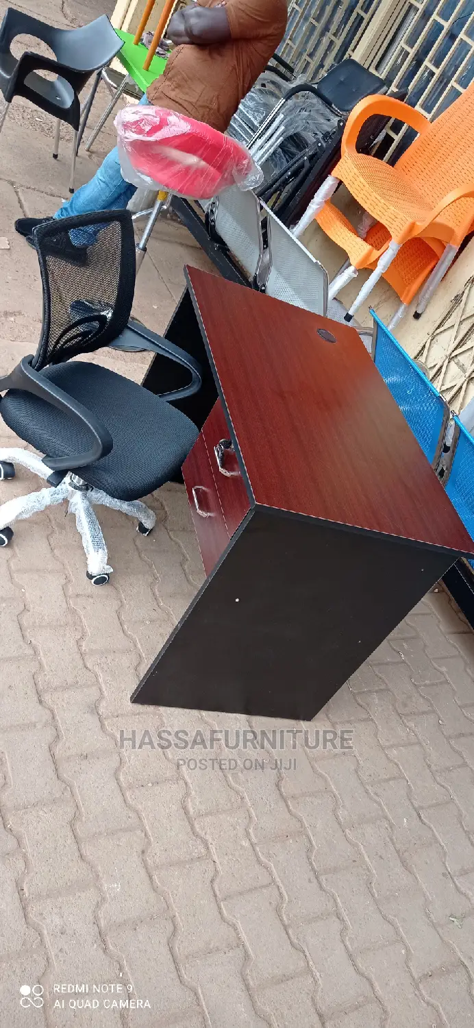 Aset of Desk and Chair Brand New