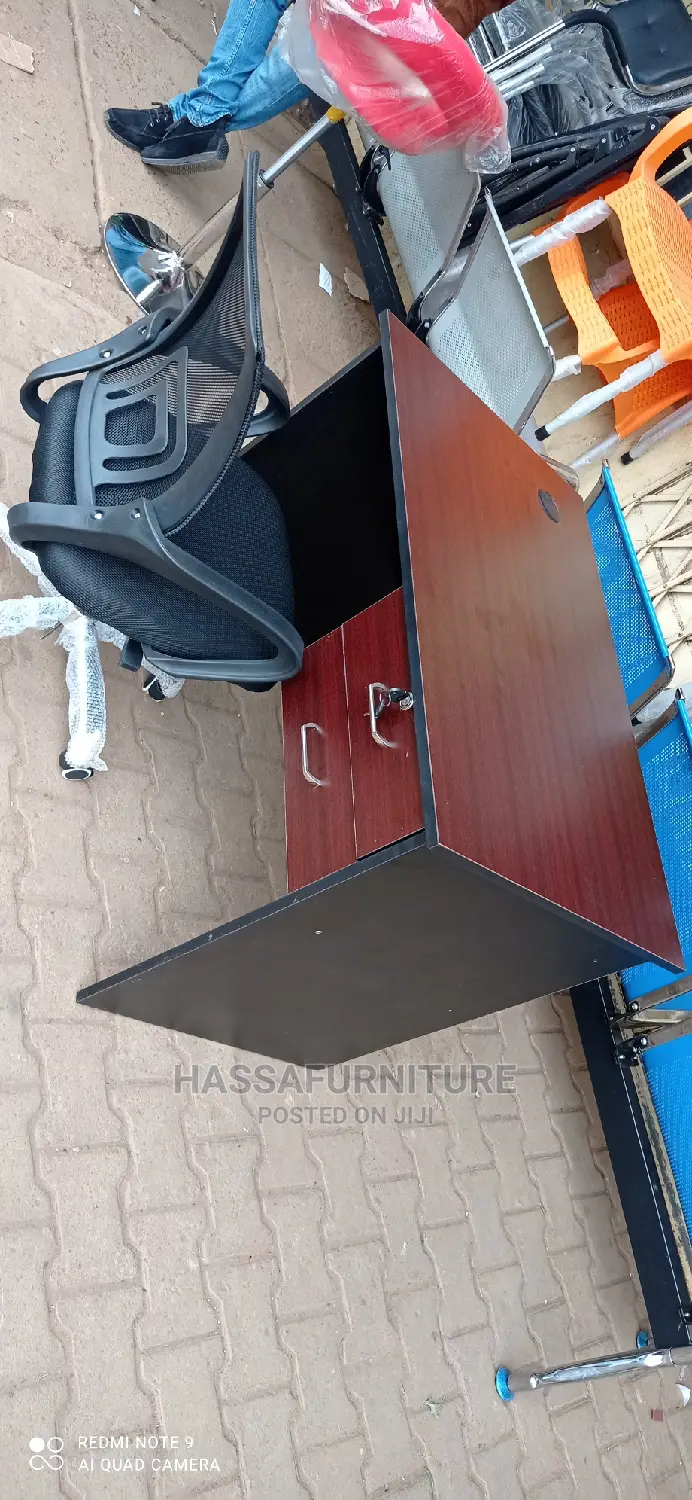 Aset of Desk and Chair Brand New
