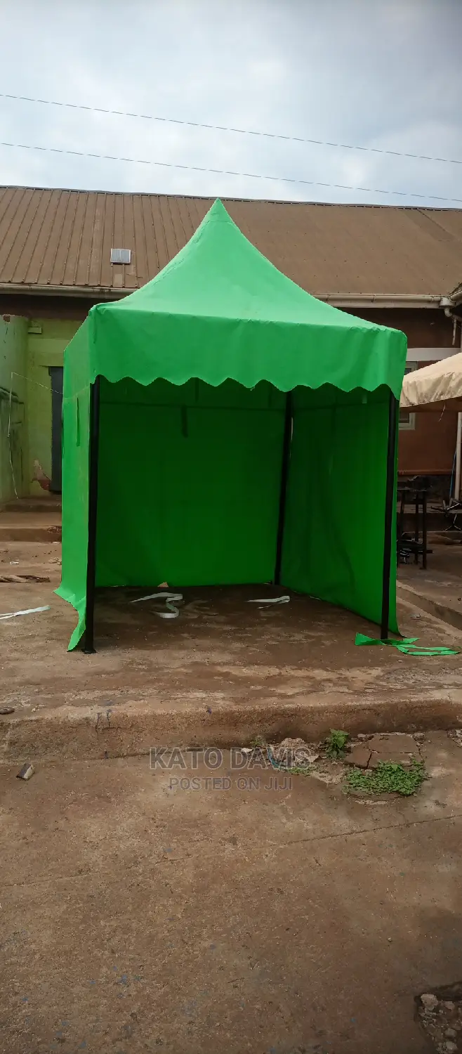 Cake Tent Green