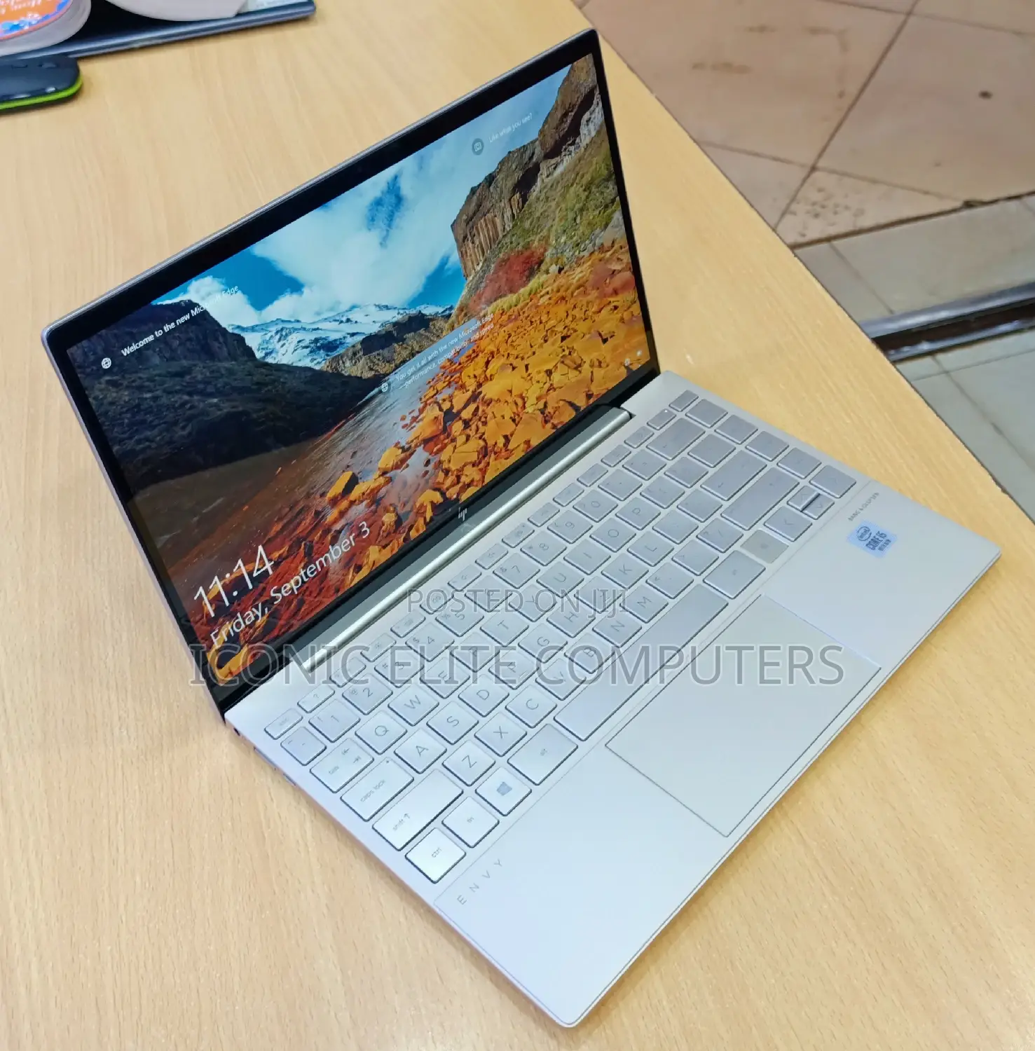 New Laptop HP Envy 13 8GB Intel Core I5 SSD 512GB