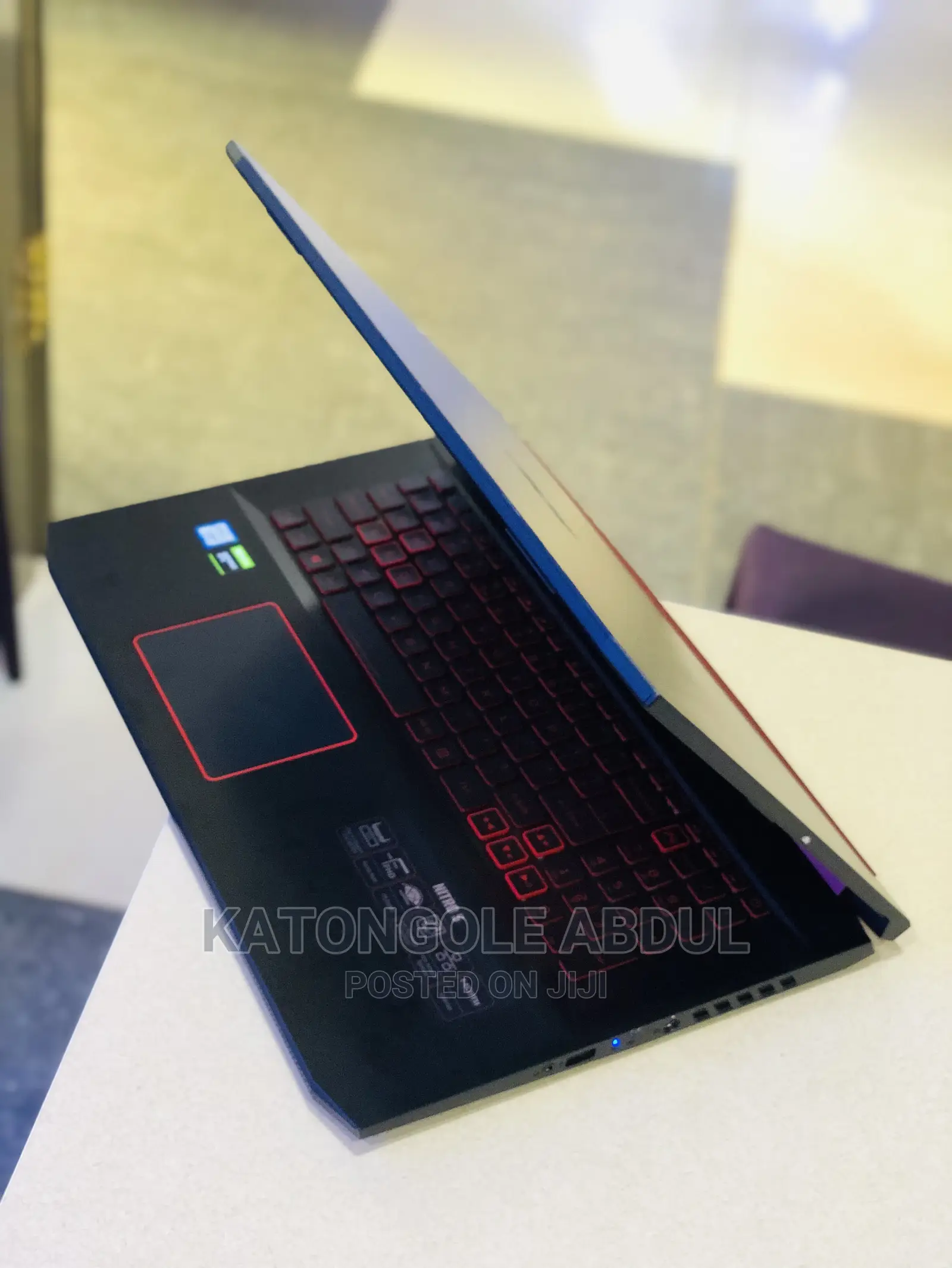 New Laptop Acer Nitro 5 Spin NP515-51 8GB Intel Core I5 SSD 512GB