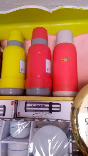 Vacuum Flasks 4cups