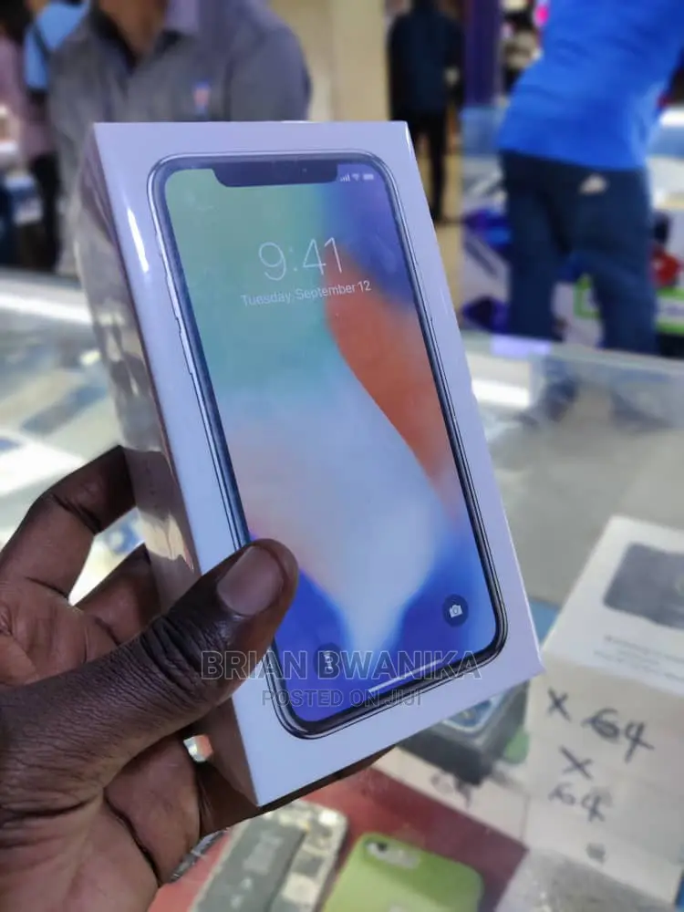 New Apple iPhone X 64 GB White