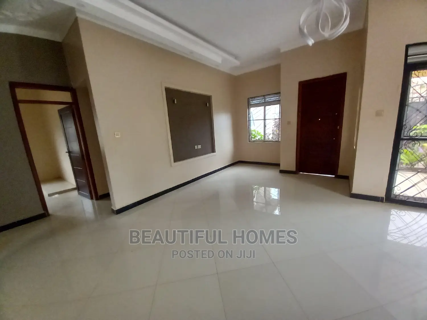 Furnished 4bdrm House in Kira Tarmack, Kampala for Sale