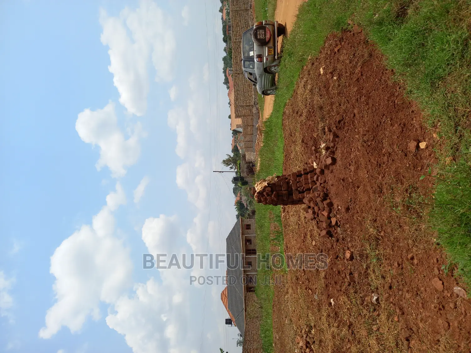 Nakwero 25 Decimals Close to the Main Road on Sell