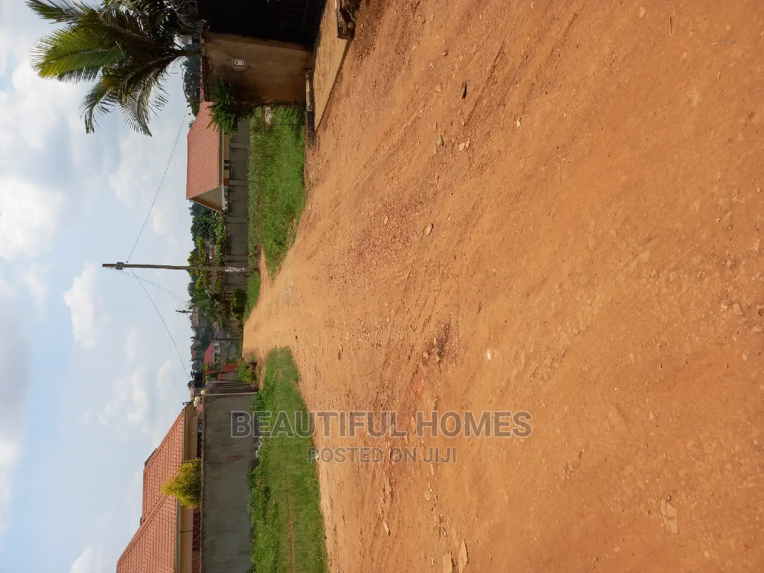 Nakwero 25 Decimals Close to the Main Road on Sell