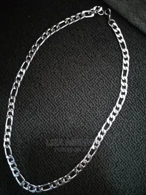 Genuine and Unique Men's Chain's (Plain)