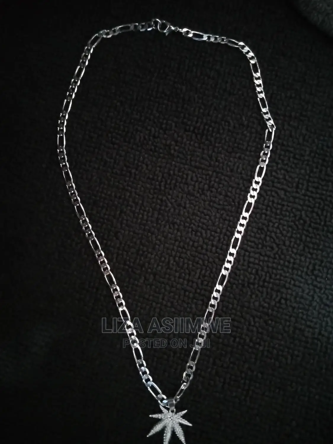 Men's Authentic and Nice Chain's With a Weed Pendant