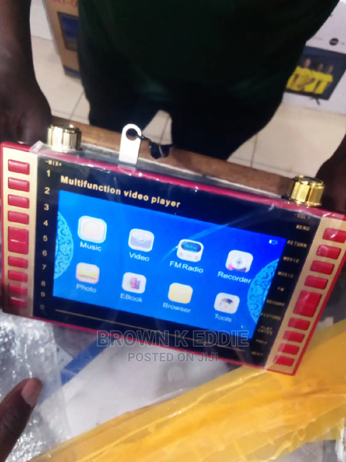 Portable Car Tv/Mp3 Player