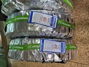 825r16 Petromax Tires