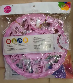 Fashion Round Plastic Hanger With Pegs - 24 Clip