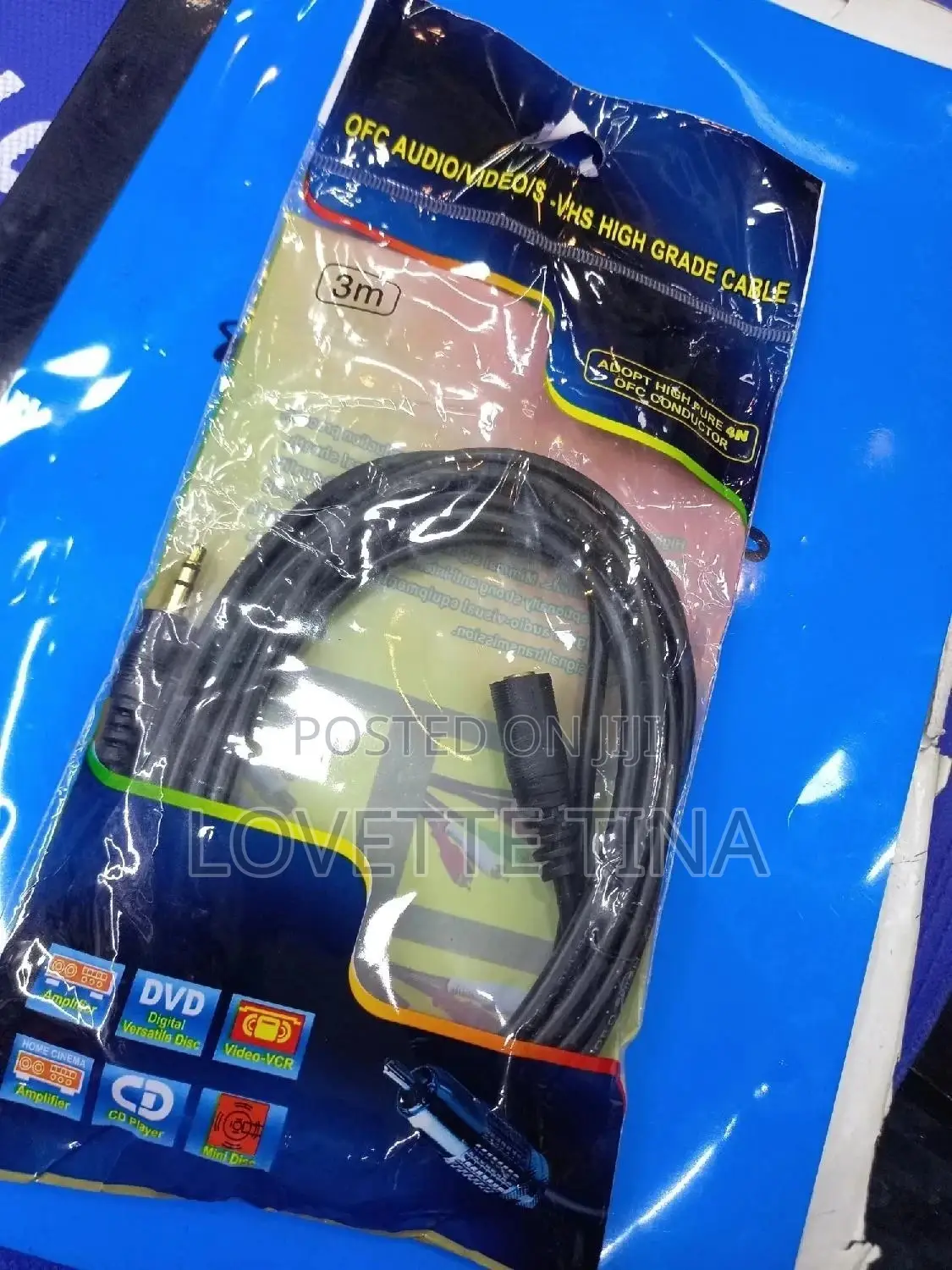 Male Aux Pin to Female