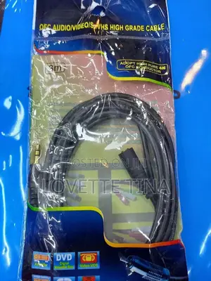 Male Aux Pin to Female