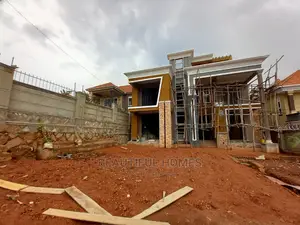 Furnished 5bdrm Mansion in Kira for Sale