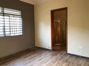 Furnished 4bdrm House in Kira for Sale