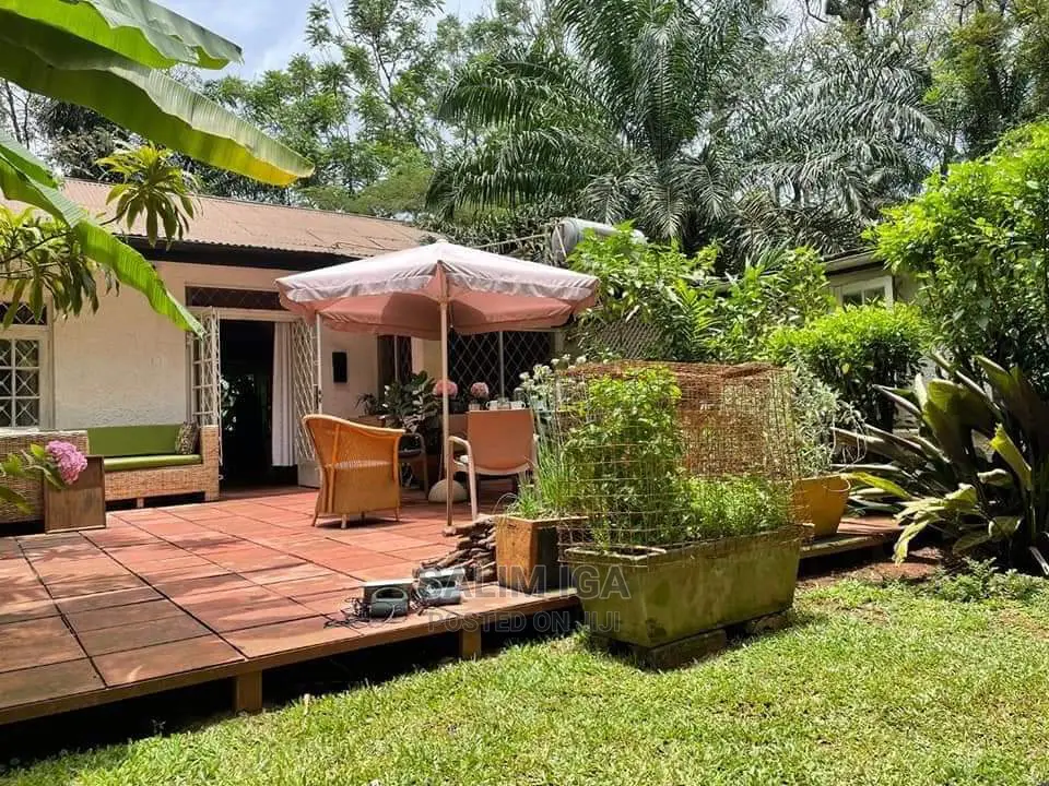 3bdrm Bungalow in Kololo Property, Kampala for Rent