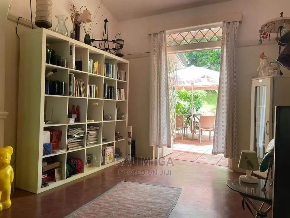 3bdrm Bungalow in Kololo Property, Kampala for Rent