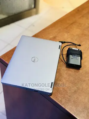 New Laptop Dell 8GB Intel Core I7 SSD 256GB