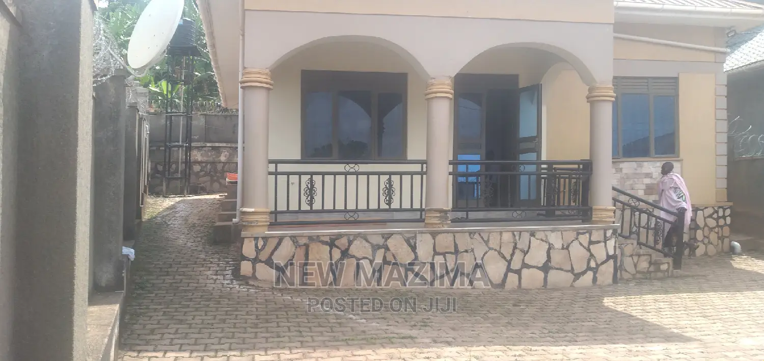 3bdrm House in Buziga, Central Division for sale